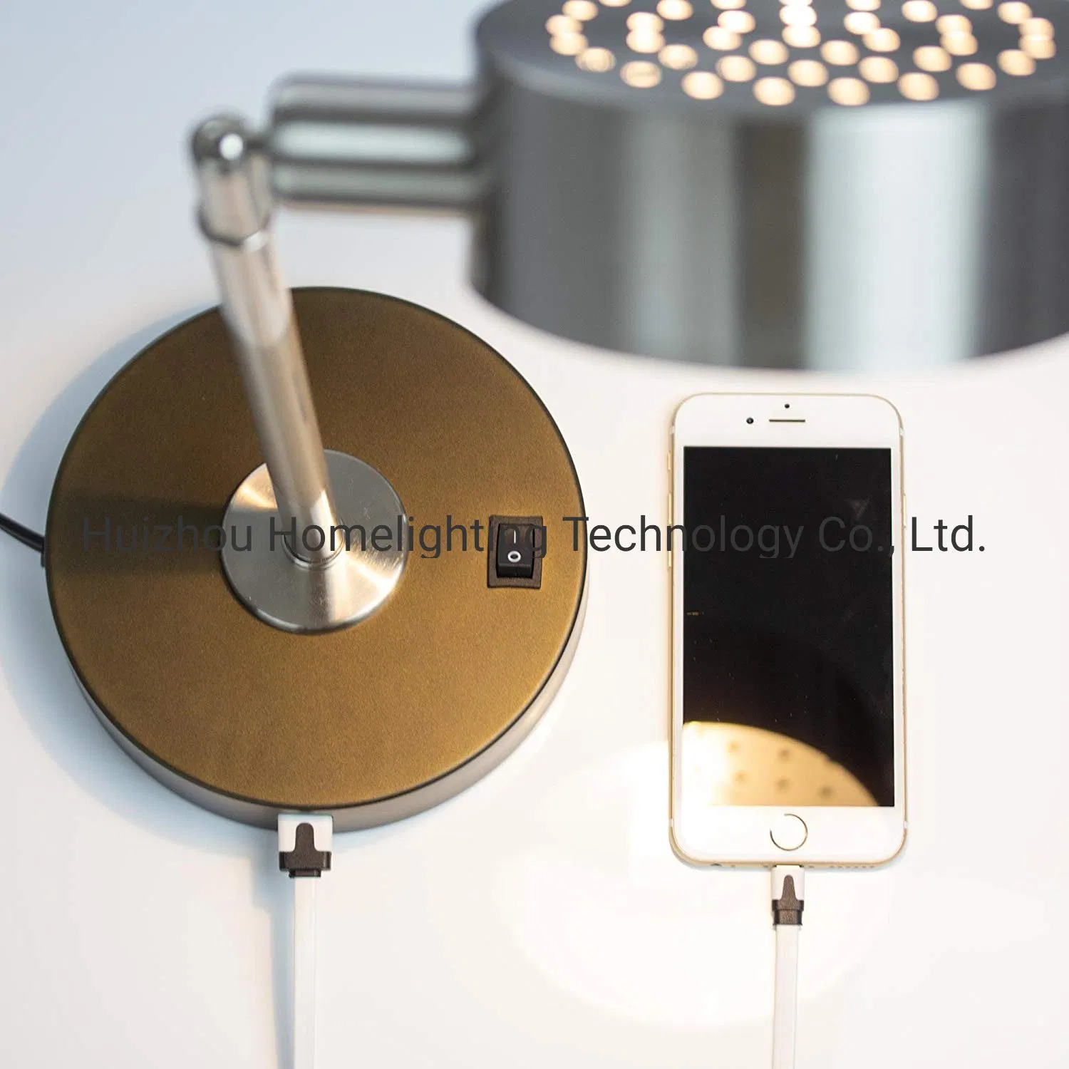 Ajustable Head Task Table Desk Lamp with Quick Charging USB Port Hospitality-Grade LED Desk Lampsfor Hotel Rooms