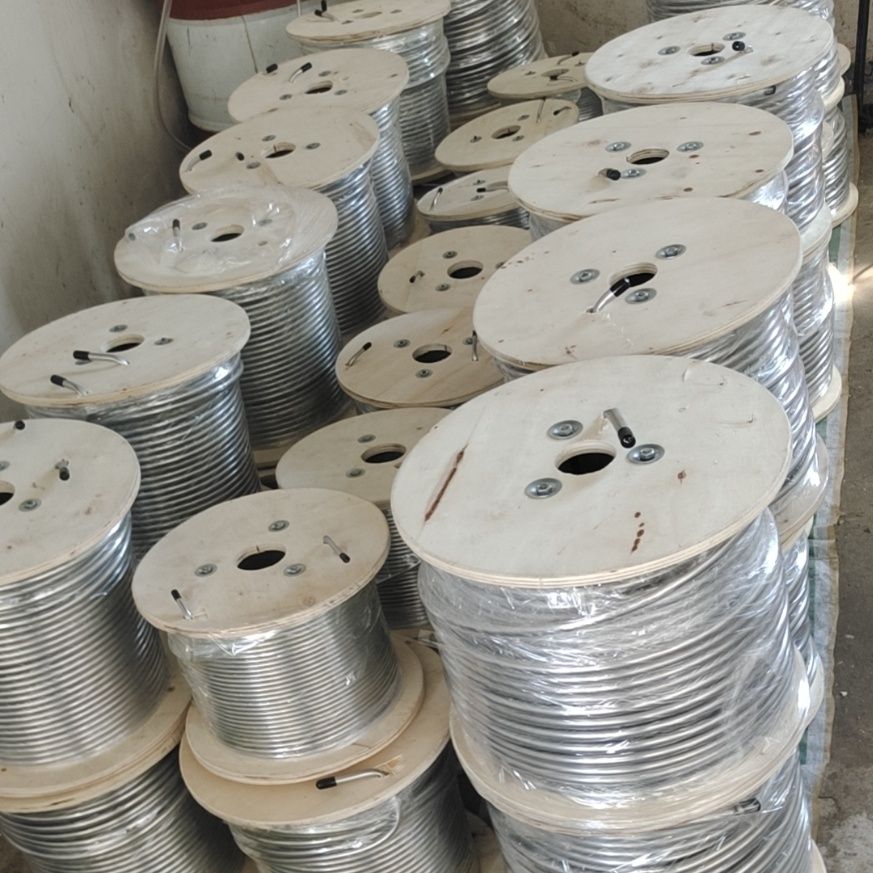 China seamless 316L 1/4"*0.049" stainless steel  tubing for oil and Gas  Manufacturers, Quotes