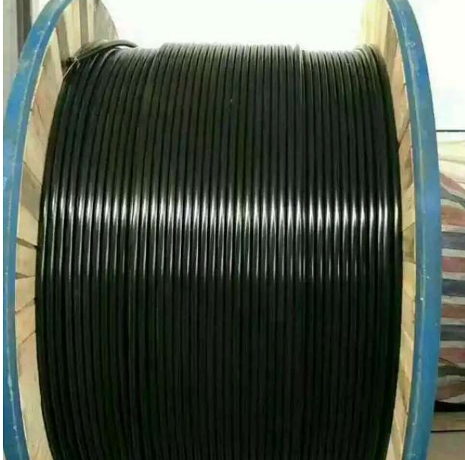 Subsea control lines and umbilicals