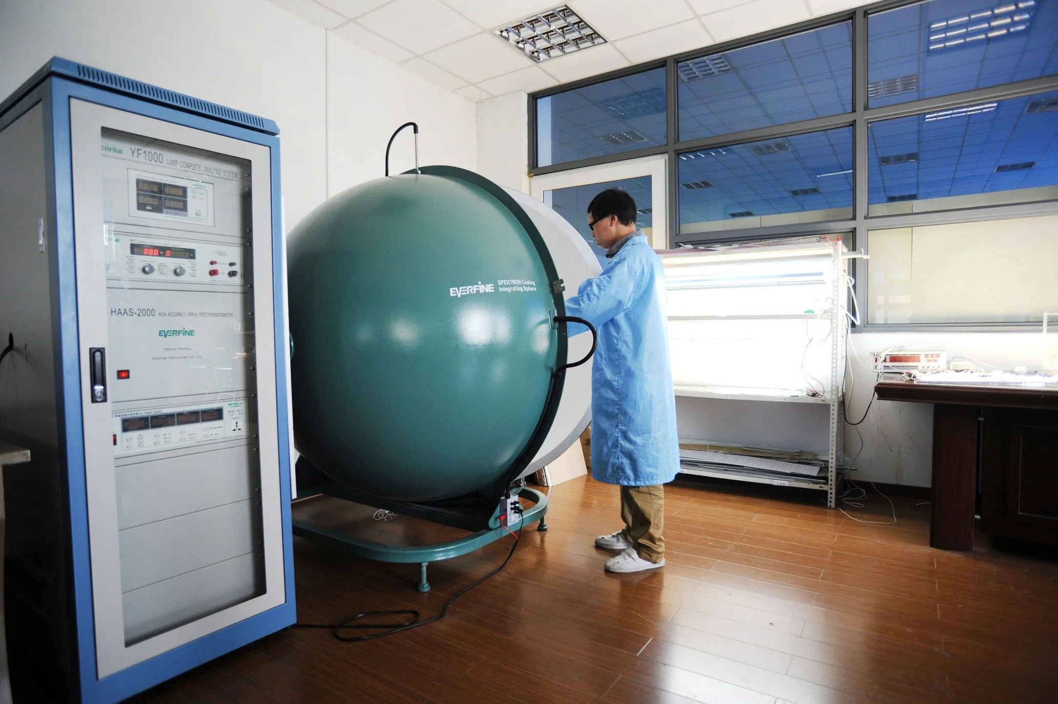 Light Stand Shelf LED Display Cabinet Lighting