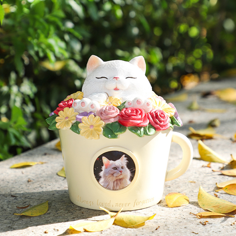 Elegant House Design Pet Urn Promotion Gift - Color as Picture