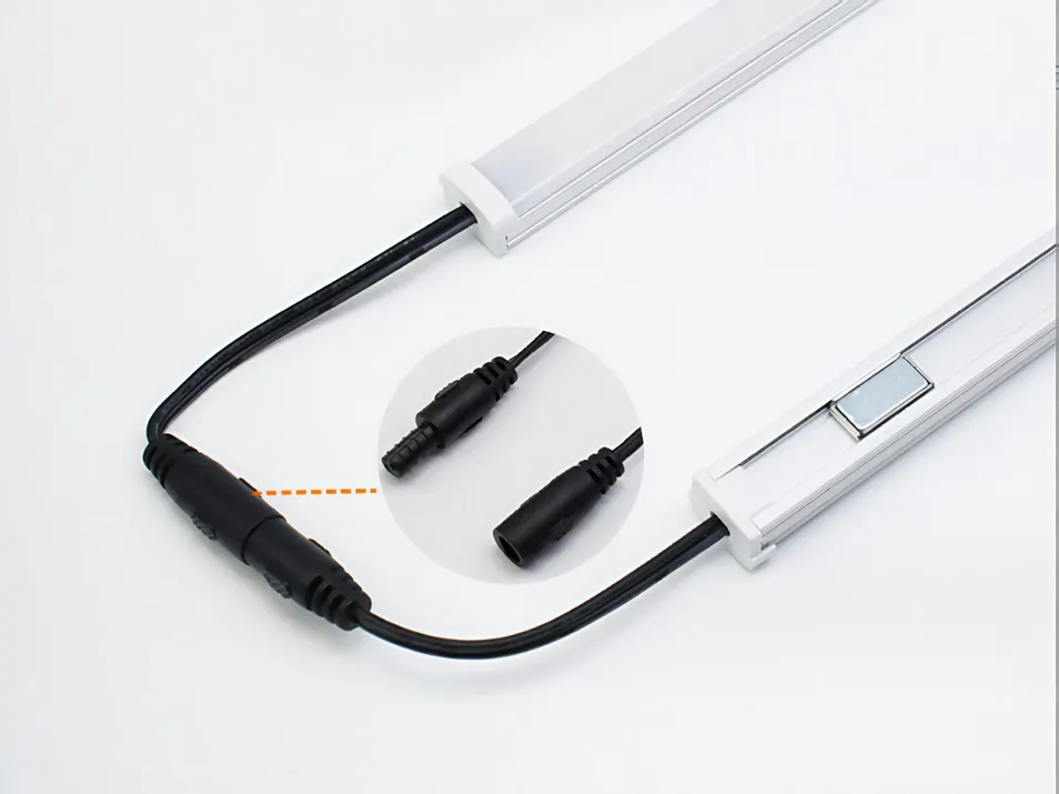 Male and Female Connectors