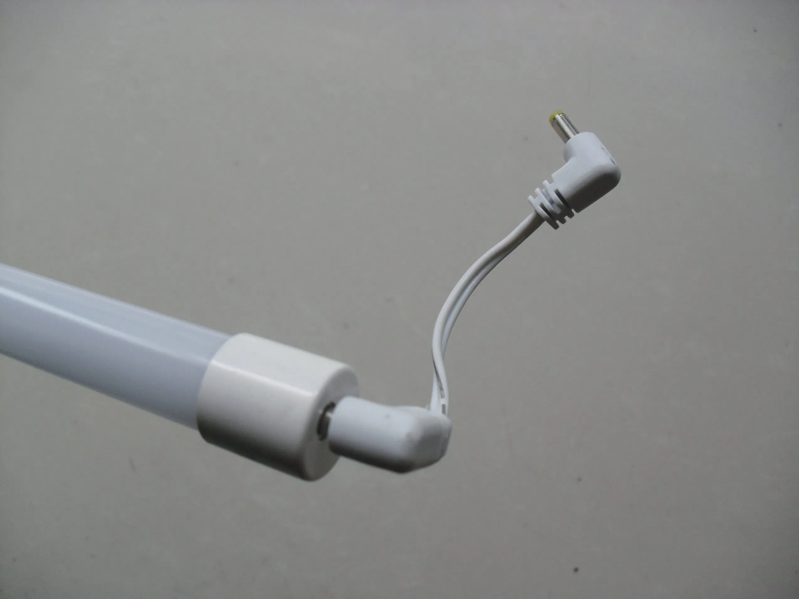 From China Factoy Shanghai Candor Manufactory with Wholesale Price LED Shelf Lights Cabinet LED Lighting