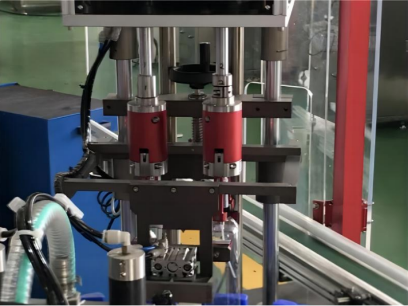 Adjustable molds setup
