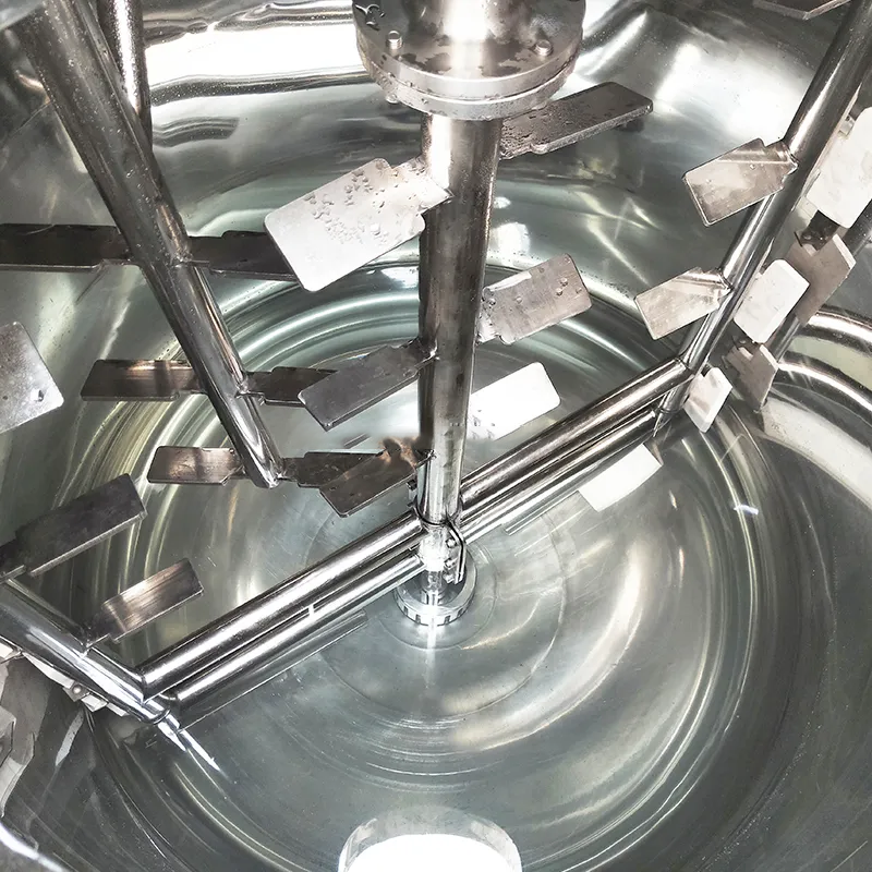 Vacuum Homogenizer 7