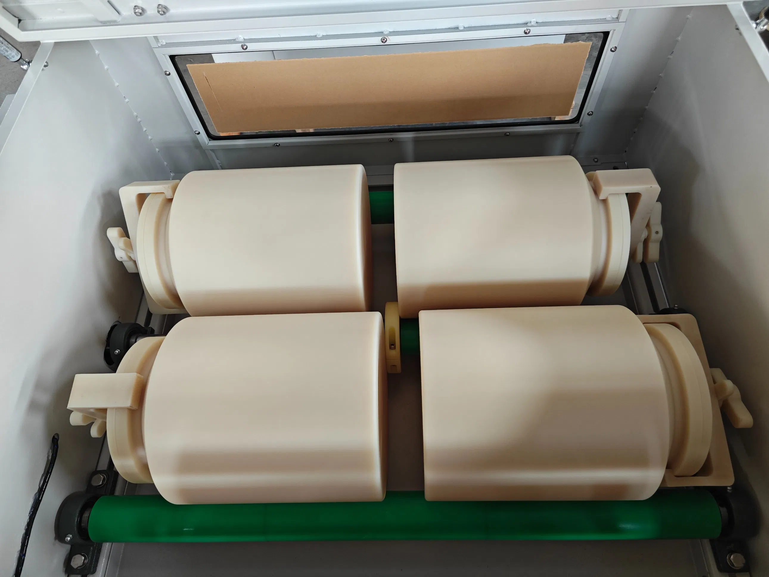 Imported Motor Four-Station Rolling Ball Mill, Designed for Reliable and Efficient Laboratory Grinding