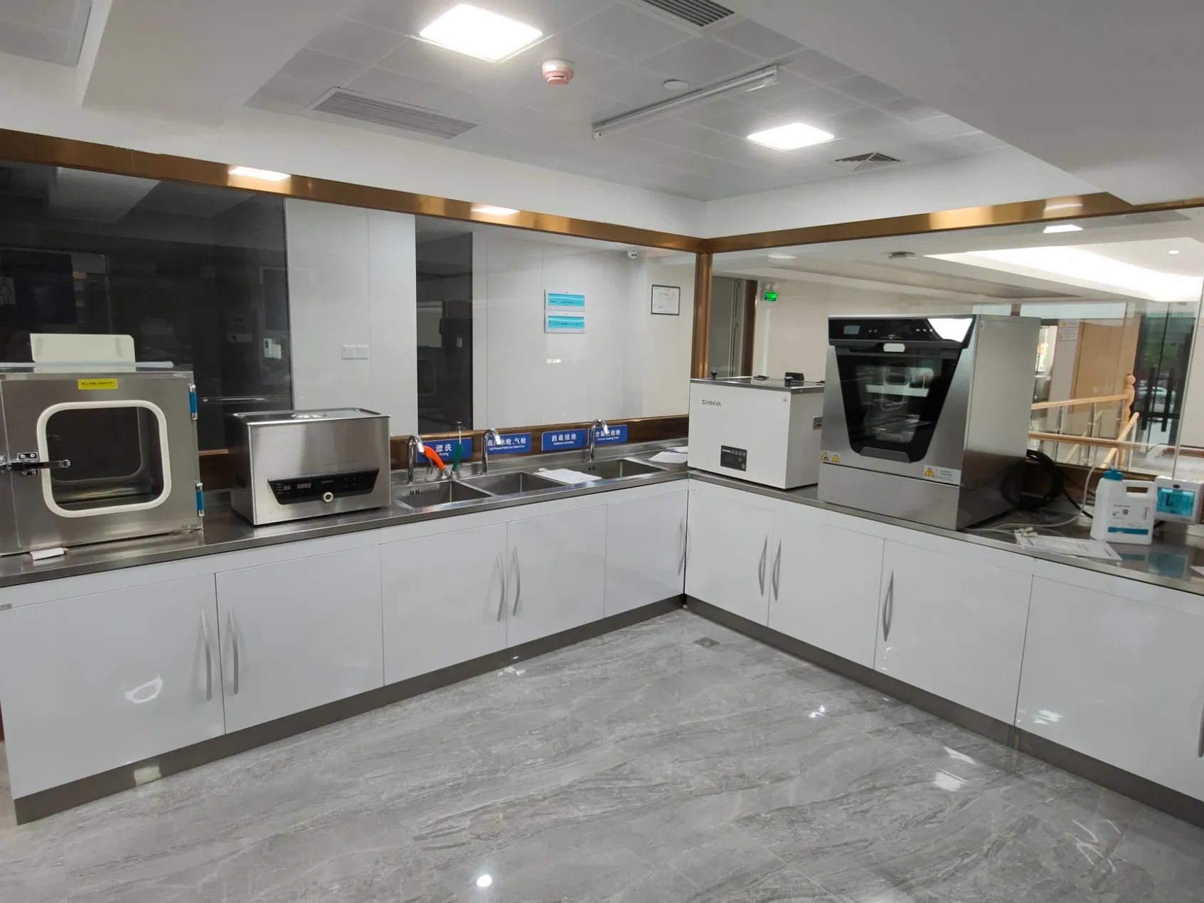 Medical Dental Office Furniture UV Sterilizer Cabinets for Sale