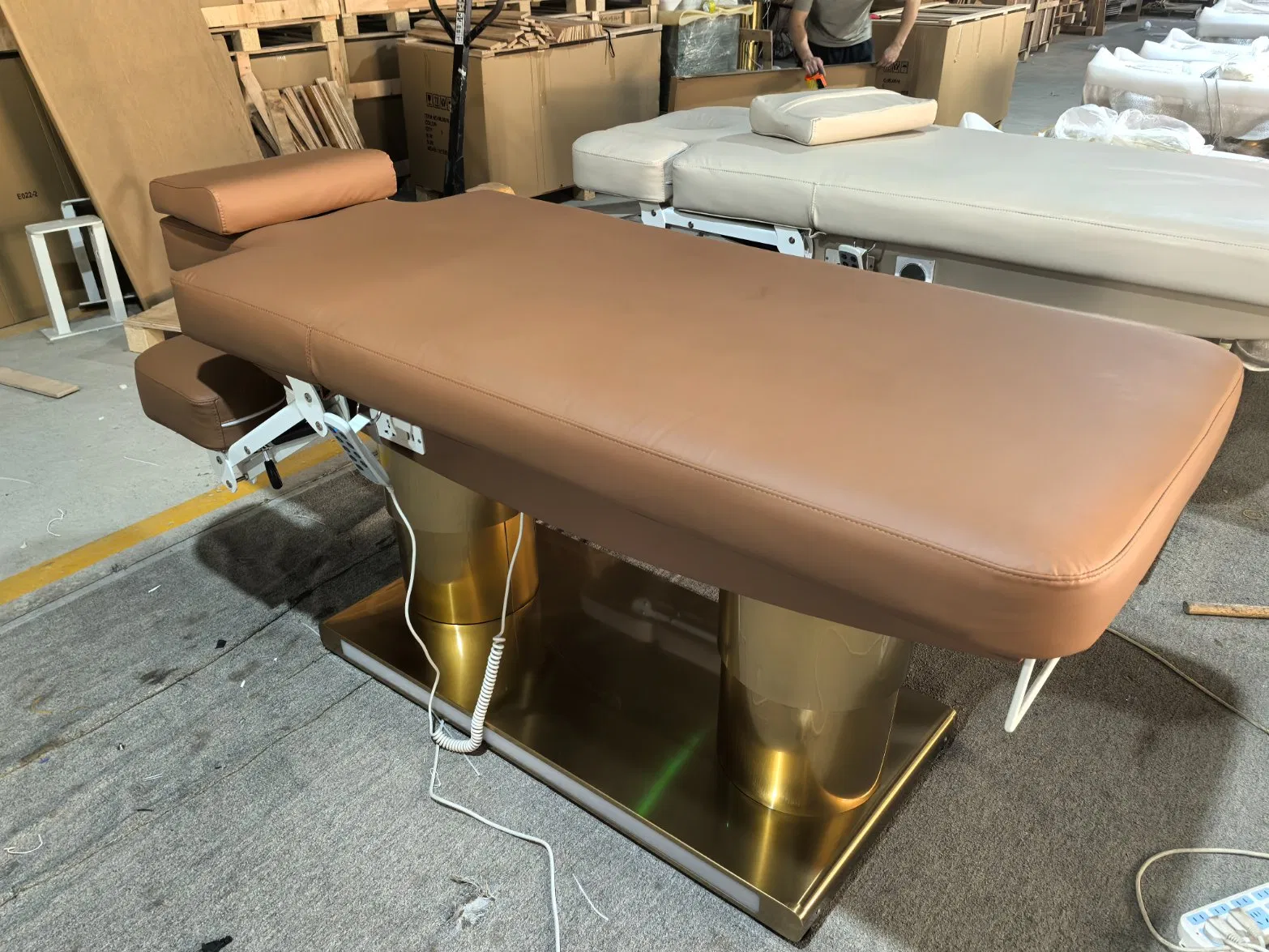 Esthetician Treatment 3 Motor Table De Massage Lash Electric Facial Bed for Beauty Salon