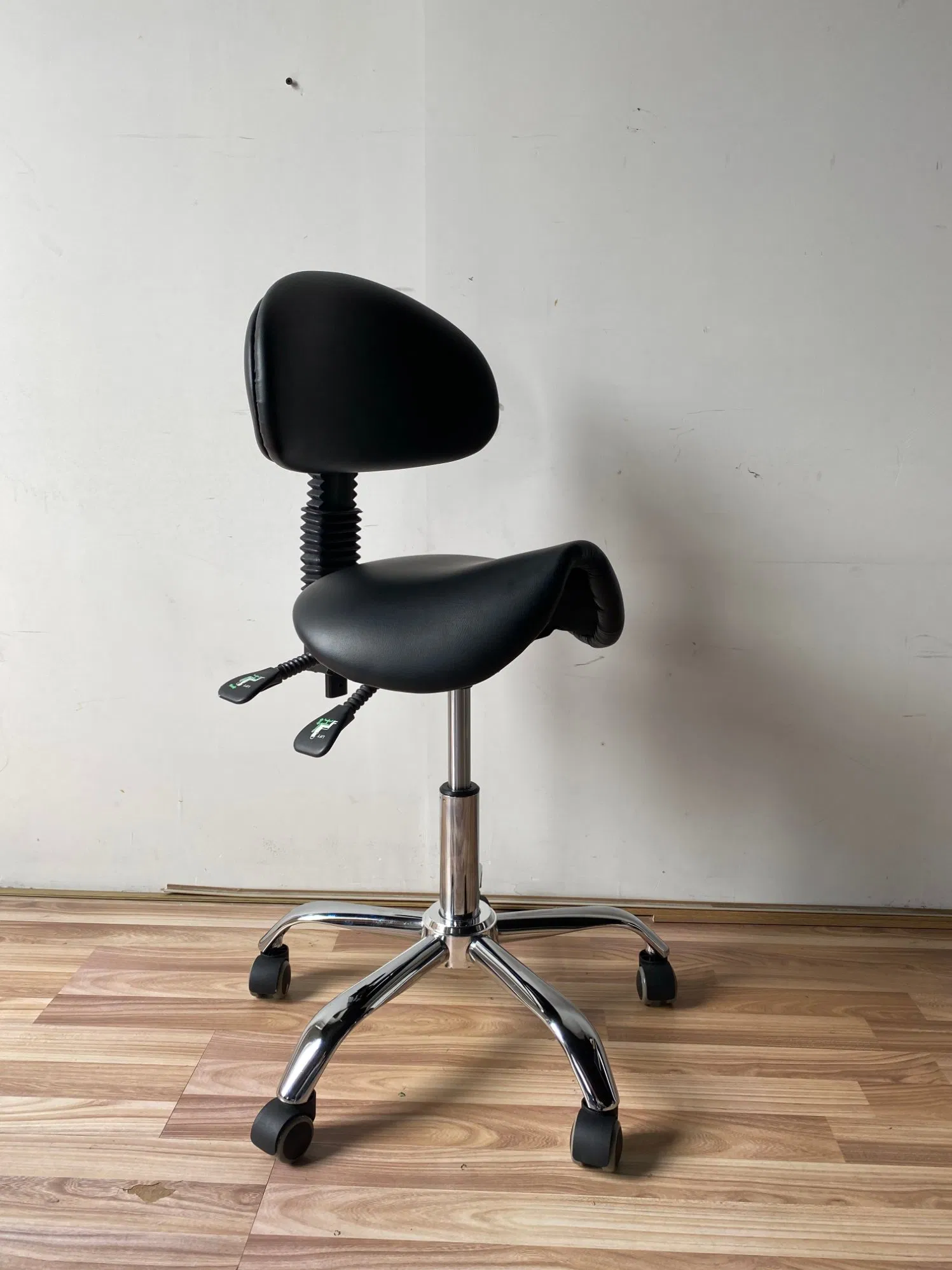 Saddle Stool Chair with Back Support Backrest Hydraulic Adjustable Rolling Ergonomic Seat Style and Footrest