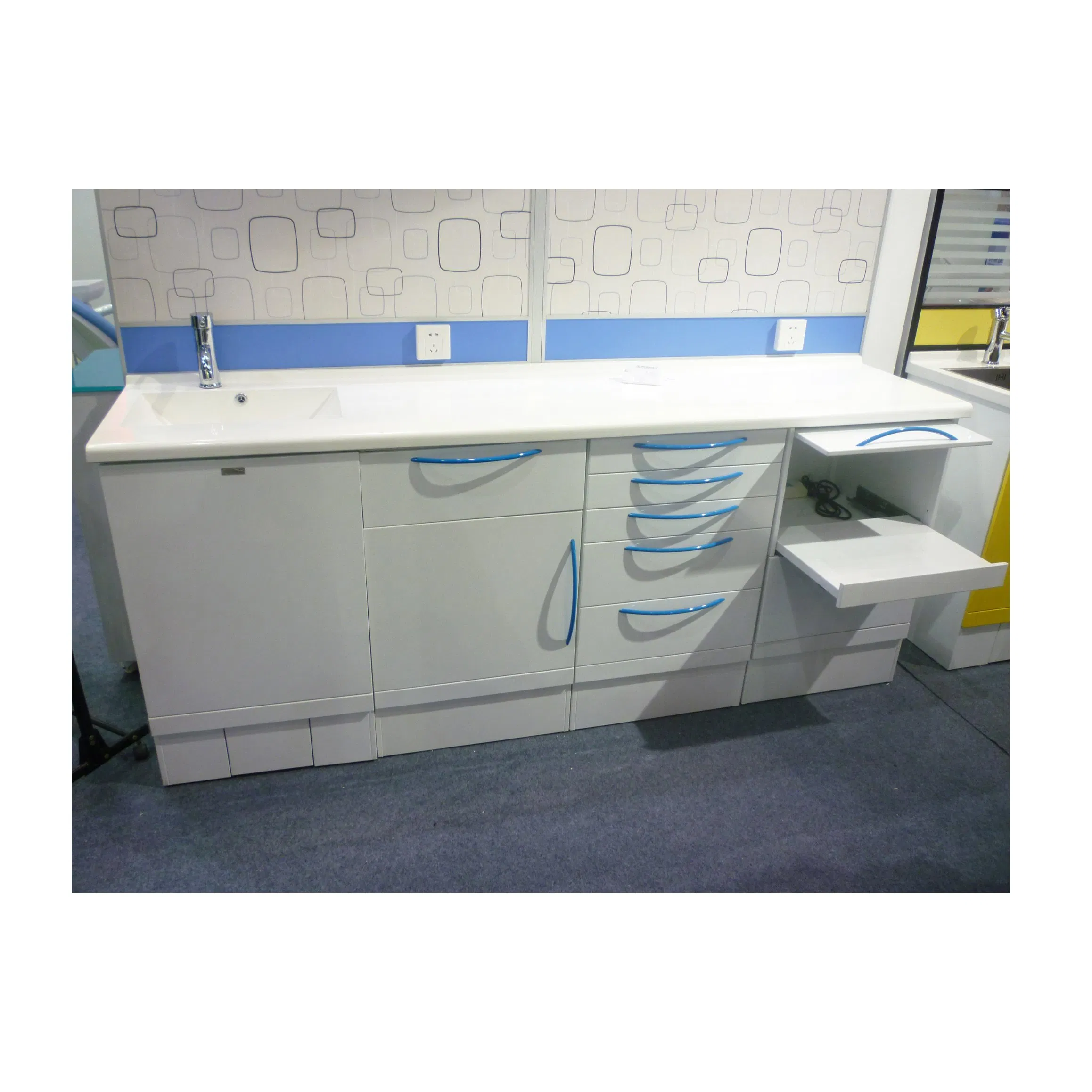 Affordable Dental Furniture Dental UV Sterilizer Cabinet