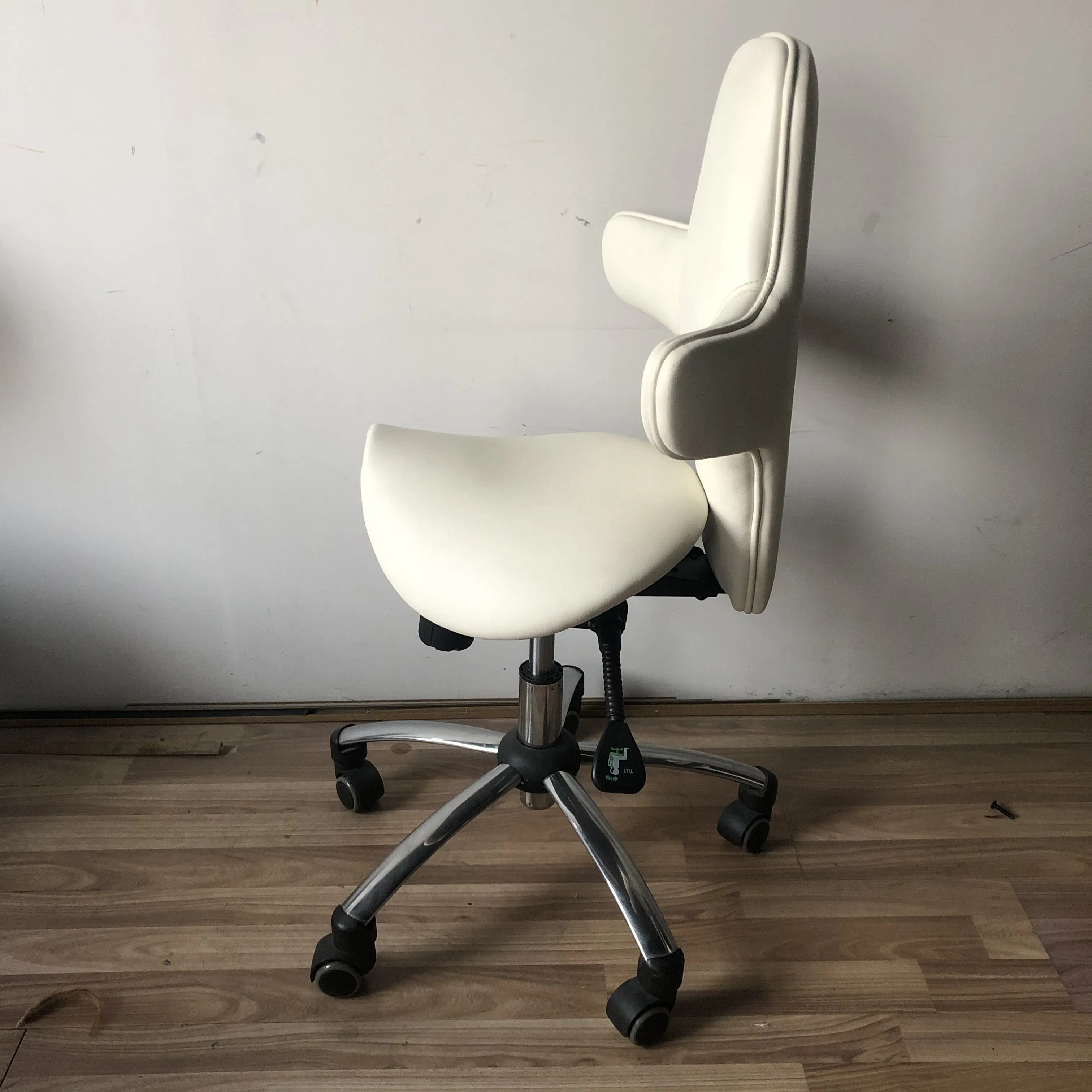 Ergonomic Swivel Saddle Stool with Backrest for Office