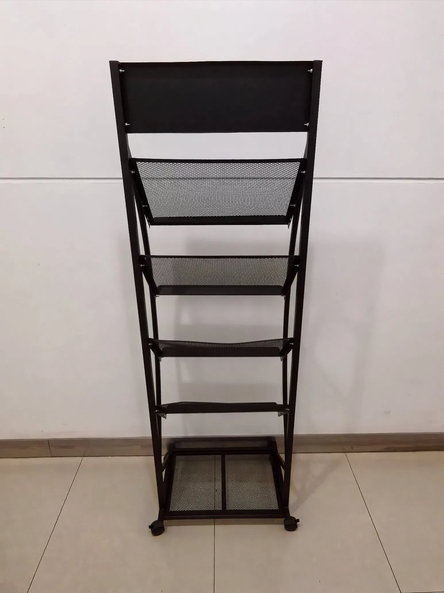Simple Iron Floor Magazine Display Rack for Offices and Public Area