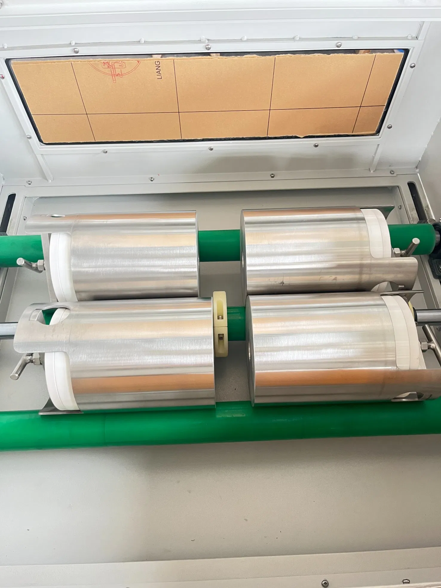 Four-Station Jar Mill, Designed for Efficient Grinding of Metal Powders in The Laboratory