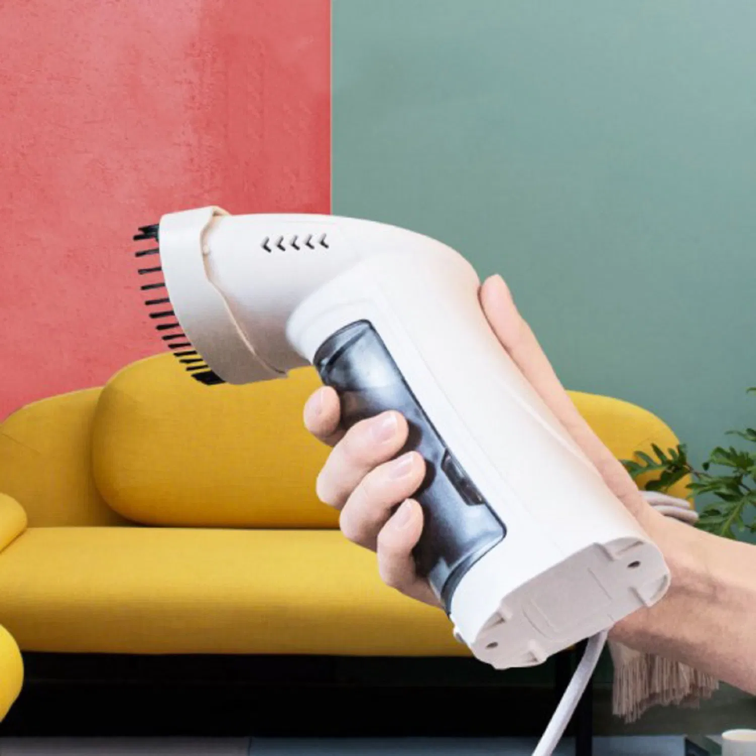 Professional Factory of Mini Travel Fabric Steamer for Clothes Steamer