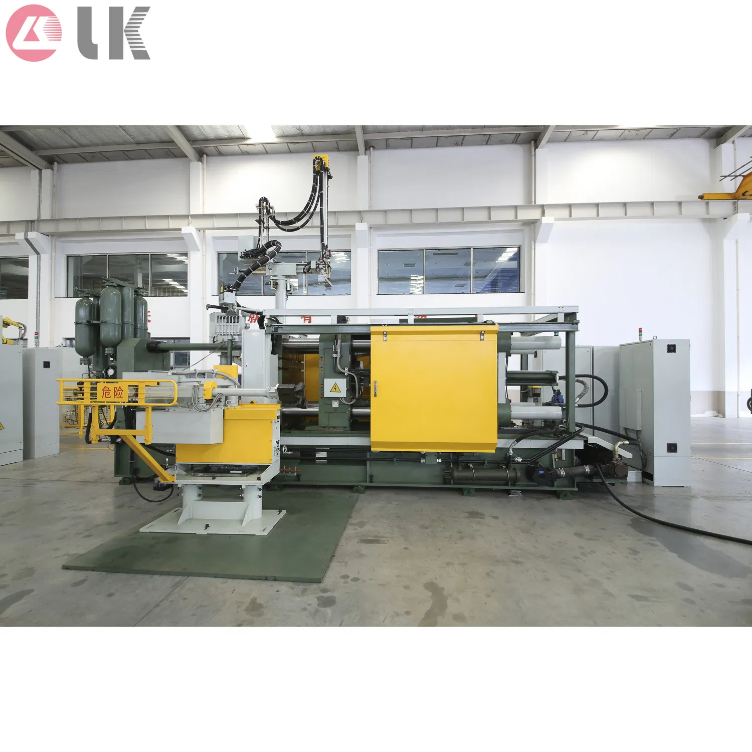 700 Ton Cold Chamber Die Casting for Making Aluminium/Magnesium Alloy