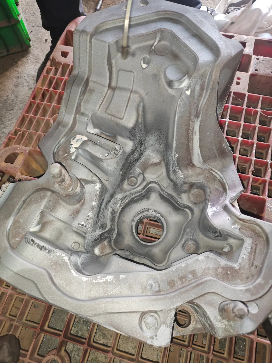 Premium Design Die-Casting Molds with Exceptional Quenching and Tempering