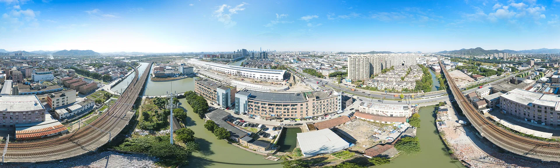 Custom Projects Banner