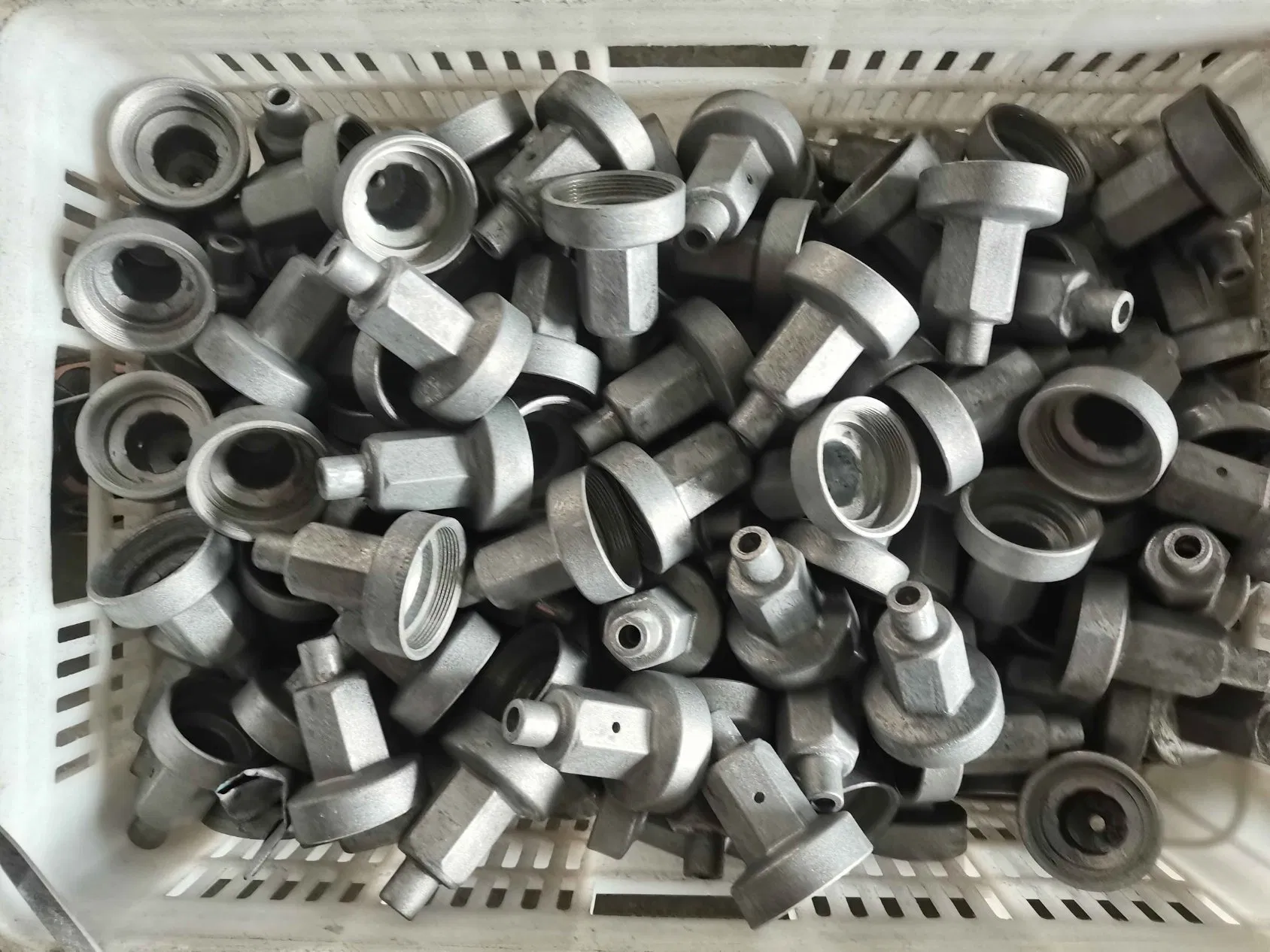 Hot Chamber High Pressure Aluminum Alloy Die Casting with Machining