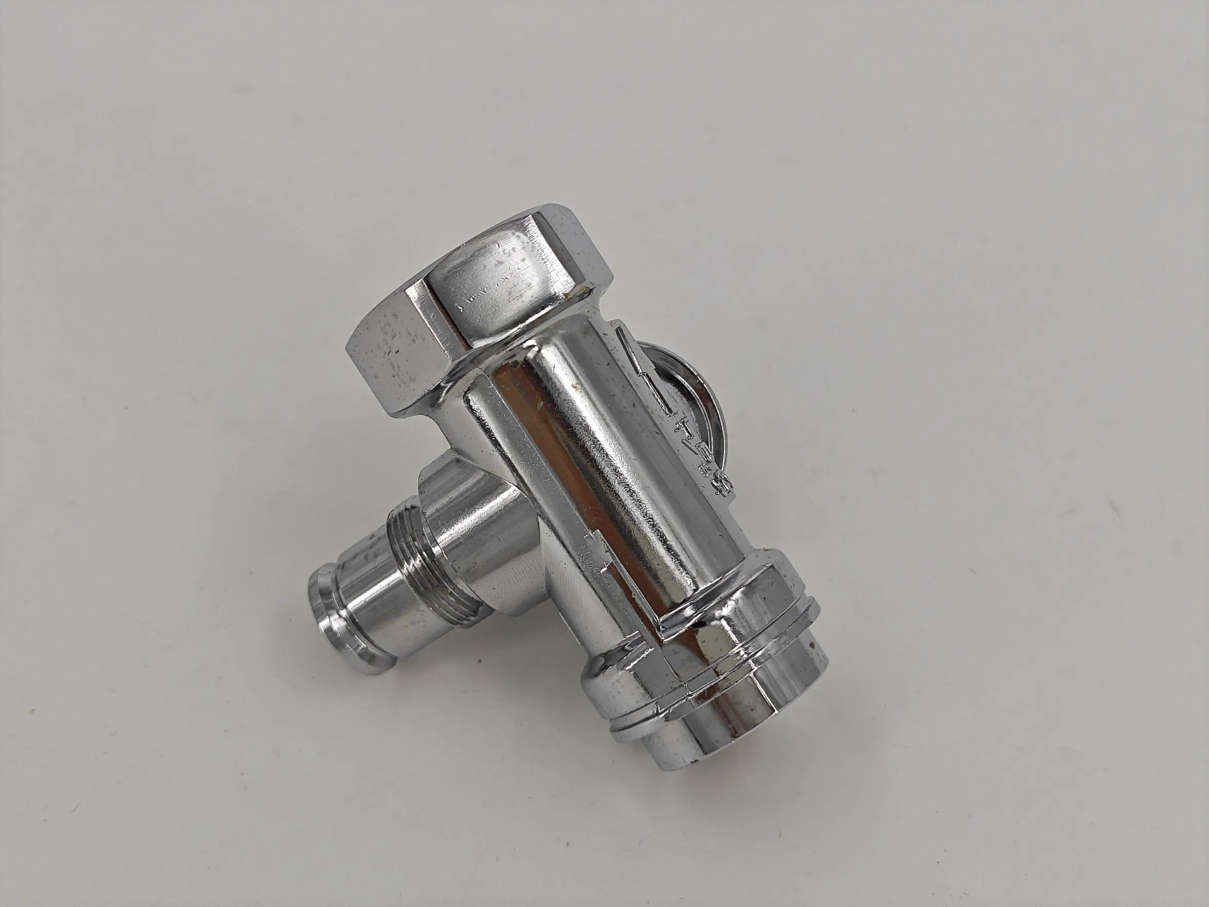 High-Quality Painted Truck Components for Die Casting and CNC Machining