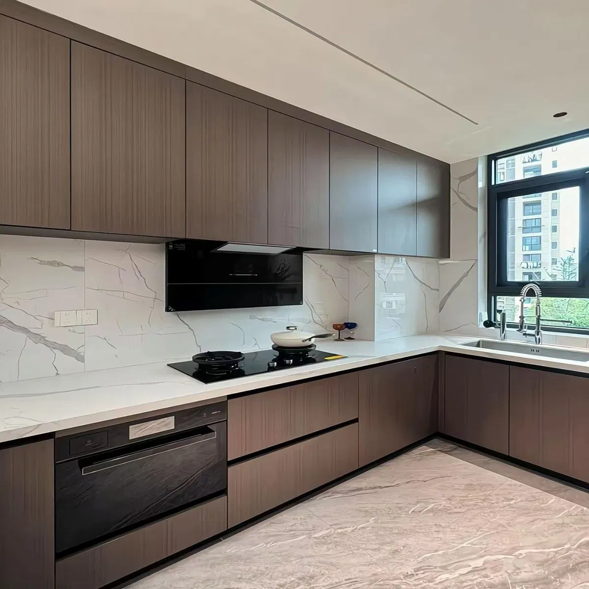 Gabinete de pared modular de cocina de madera moderna, nuevo diseño, carcasa de madera, fregadero, hardware de acero inoxidable incluido