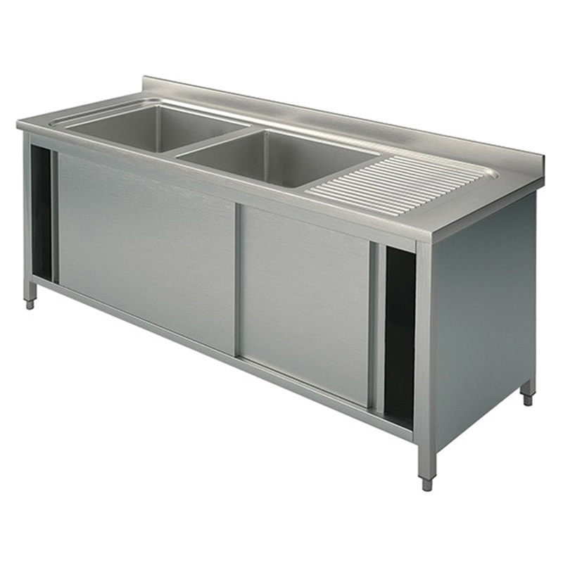 Mesa de trabajo de acero inoxidable industrial con gabinete y fregadero individual