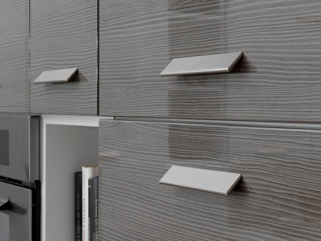 Diseño residencial clásico completo despensa de madera muebles lujo encimeras de acero inoxidable isla de cocina equipo modular armarios de cocina estilo shaker