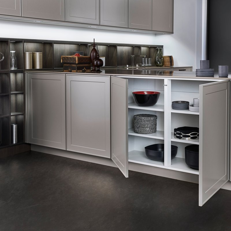 Venta al por mayor de fábrica Foshan mostradores de acero inoxidable para exteriores diseño de muebles de cocina de laminado de madera despensa alta de almacenamiento armarios de cocina con isla