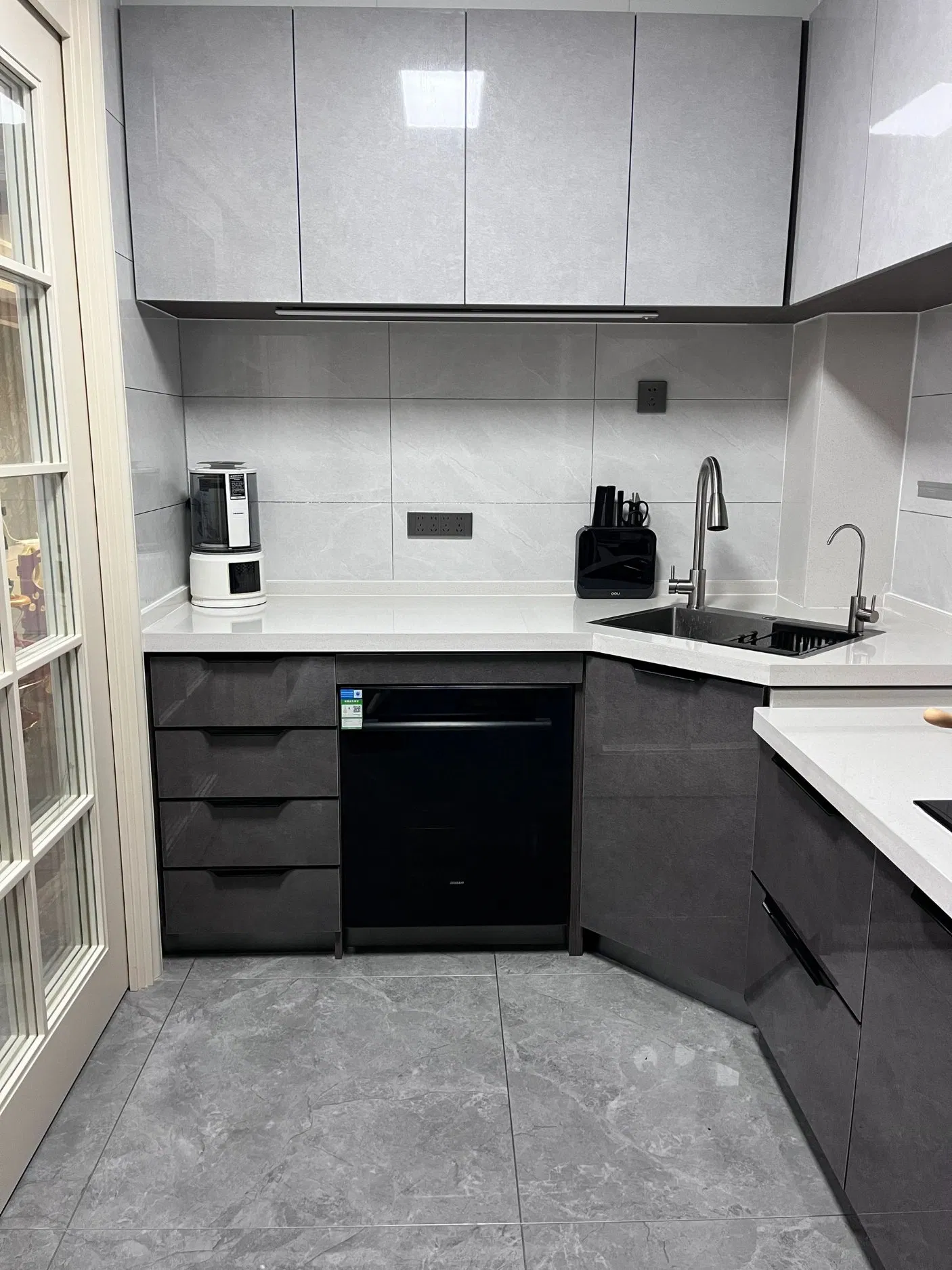Gabinetes de cocina de melamina moderna con fregadero para villas de lujo