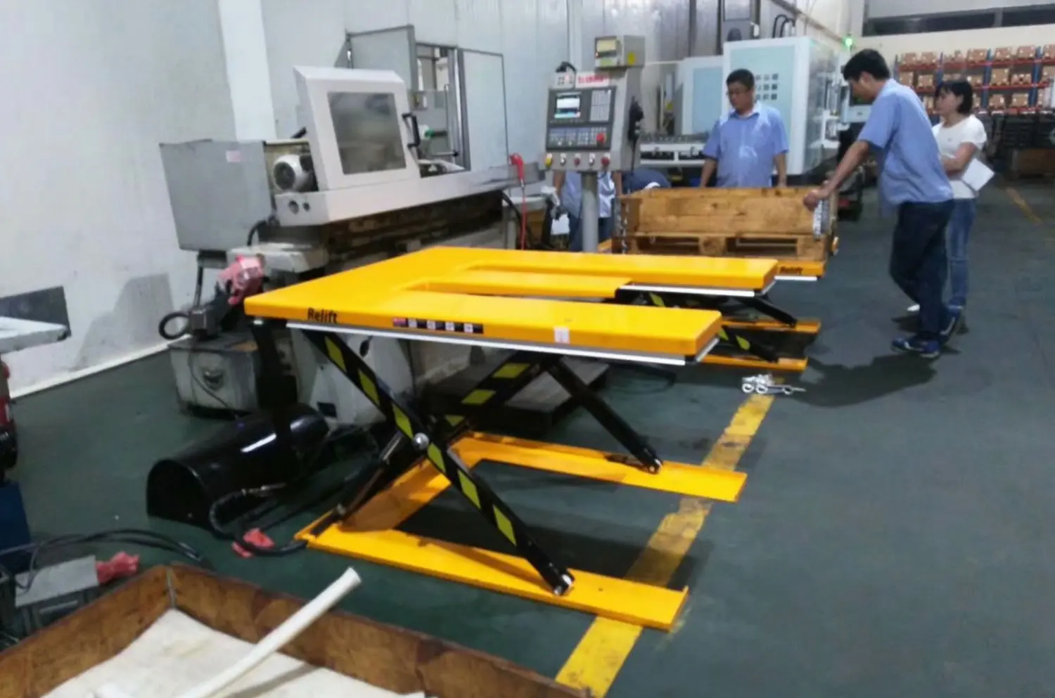 Scissor lift table detail 03