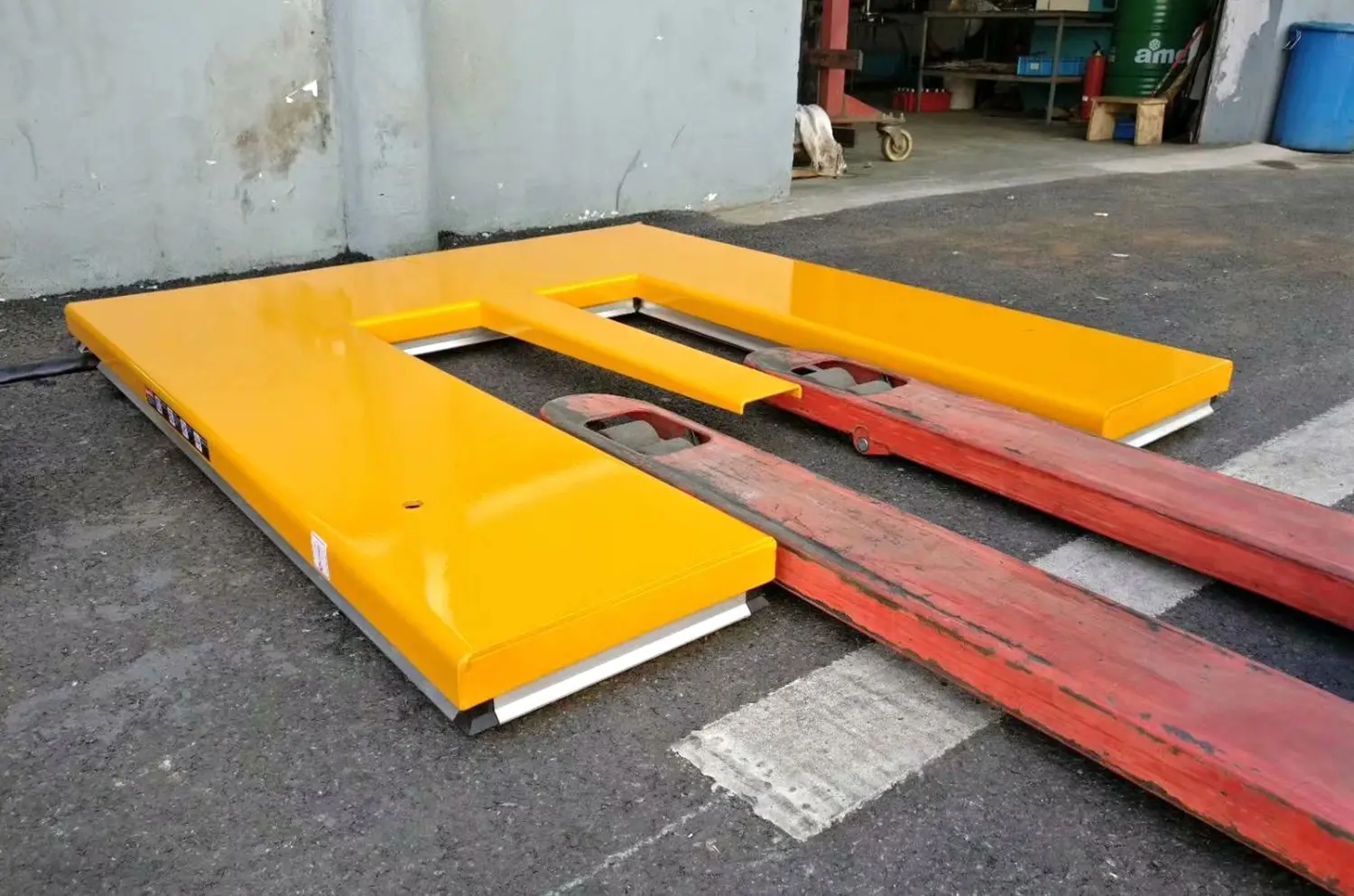 Scissor lift table detail 05