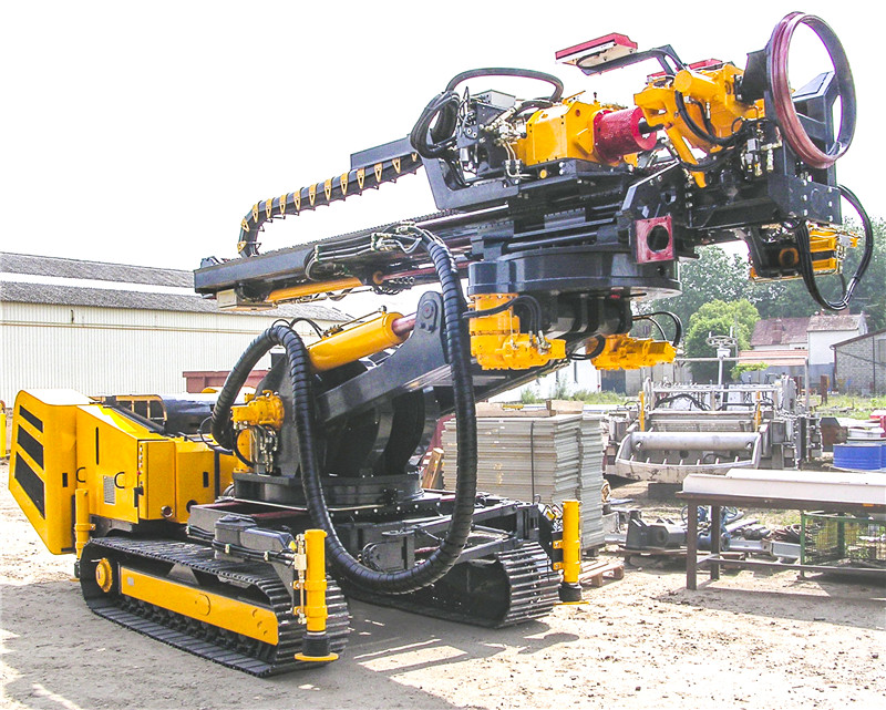 MEDIAN Tunnel Multifunction Rig