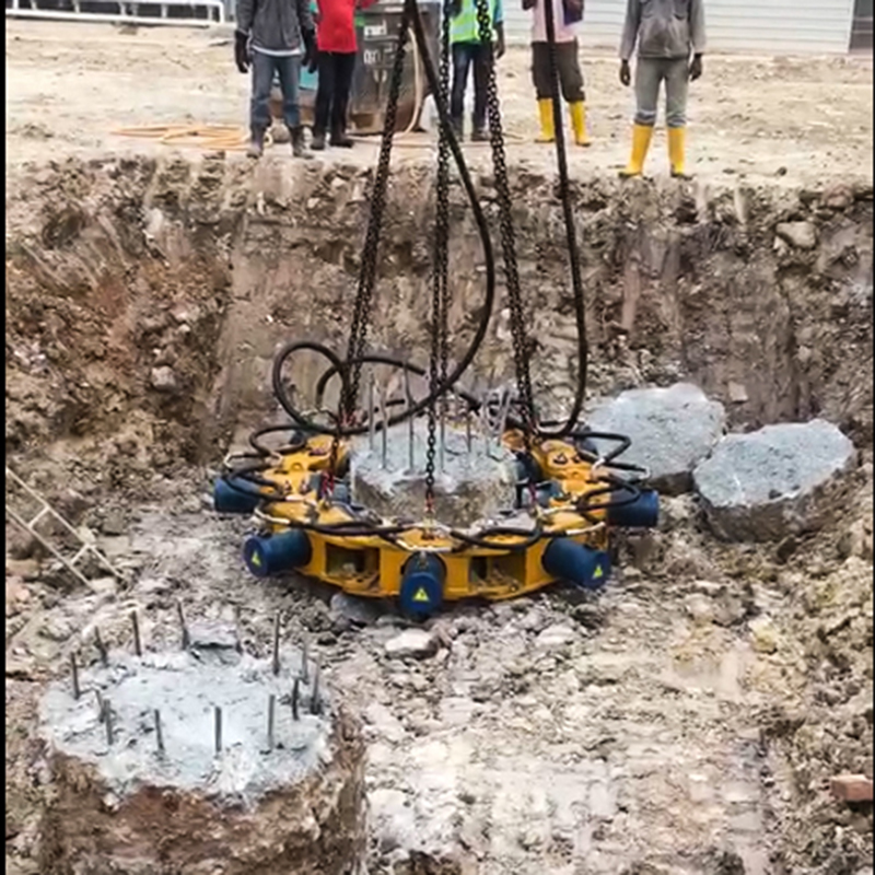 Hydraulic Pile Breaker Application 2
