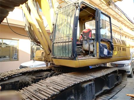CRRC TR220D Rotary Drilling Rig View 2