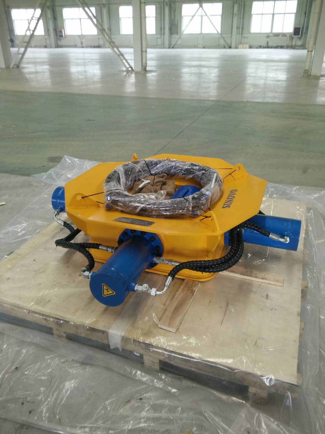 Hydraulic Pile Breaker Design Details