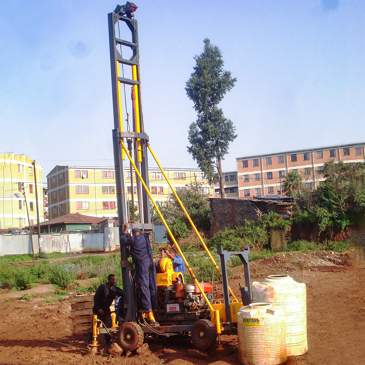 Famous XYT-280 Trailer type core drilling rig Exporter, Products