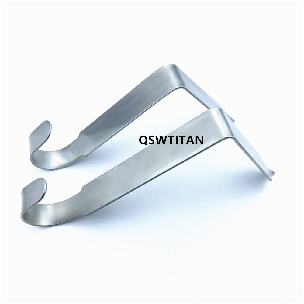 Lamina Hook Detail 4