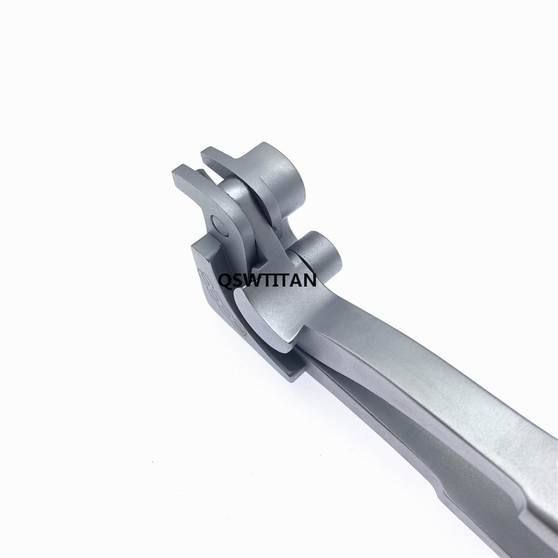AO Multifunctional Bender Autoclavable AO Bone Bending Tool Orthopedic Veterinary Instrument Stainless Steel