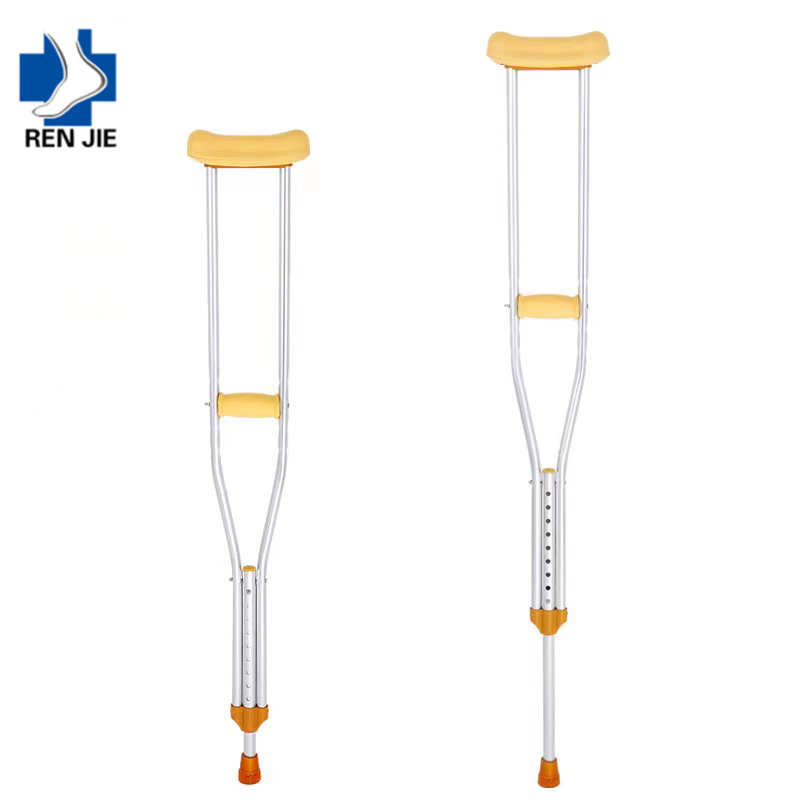 Health Care Adjustable Walking Aids Axillary Underarm Crutches for Disabled Person