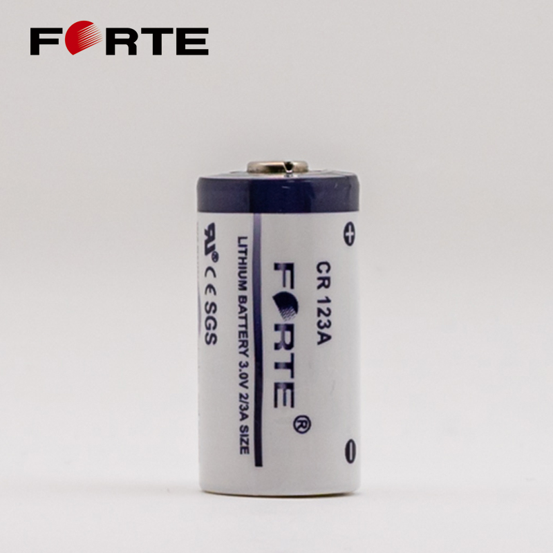 3.0V Non-Rechargeable Primary Lithium Battery Disposable Cylindrical Battery Cr123A for Security
