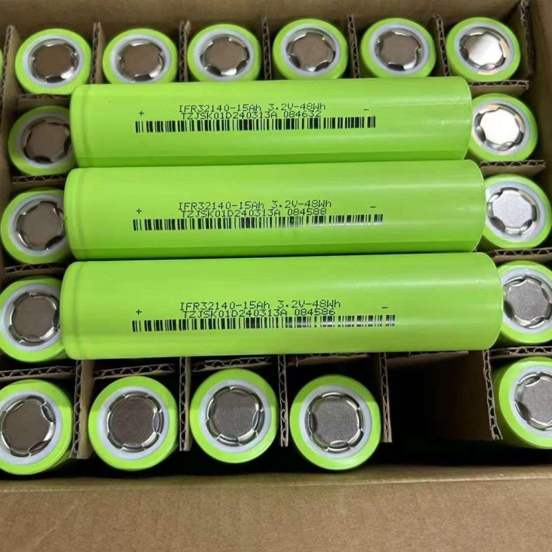 Brand New 15ah LFP Battery Cells High and Low Temperature Resistance Large Capacity 3.2V 15ah LiFePO4 Battery 32140