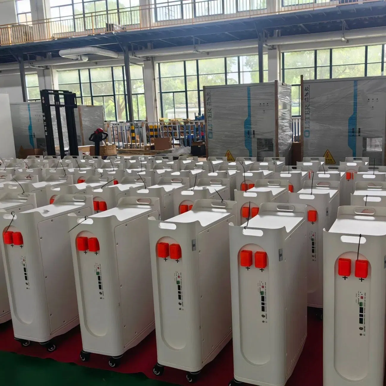 Sunsky 51.2V 280ah 300ah 48V 100ah Lithium LiFePO4 Battery for Hybrid /off Grid Solar System