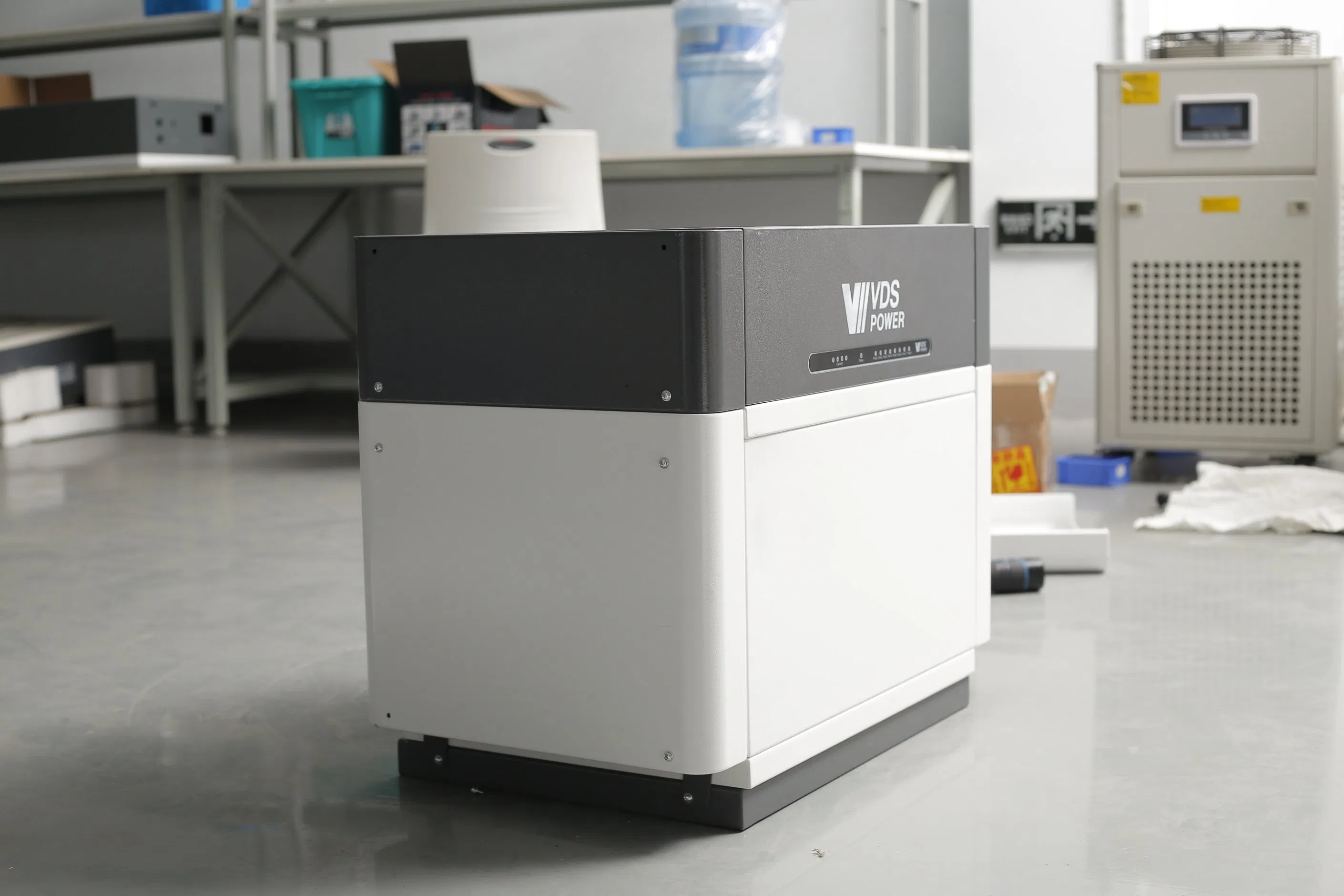 EU Stock Inverter Battery Lithium 48V 51.2V 200ah 5.12kwh 10.24kwh LiFePO4 Power Wall Mounted Household Solar Power Systems