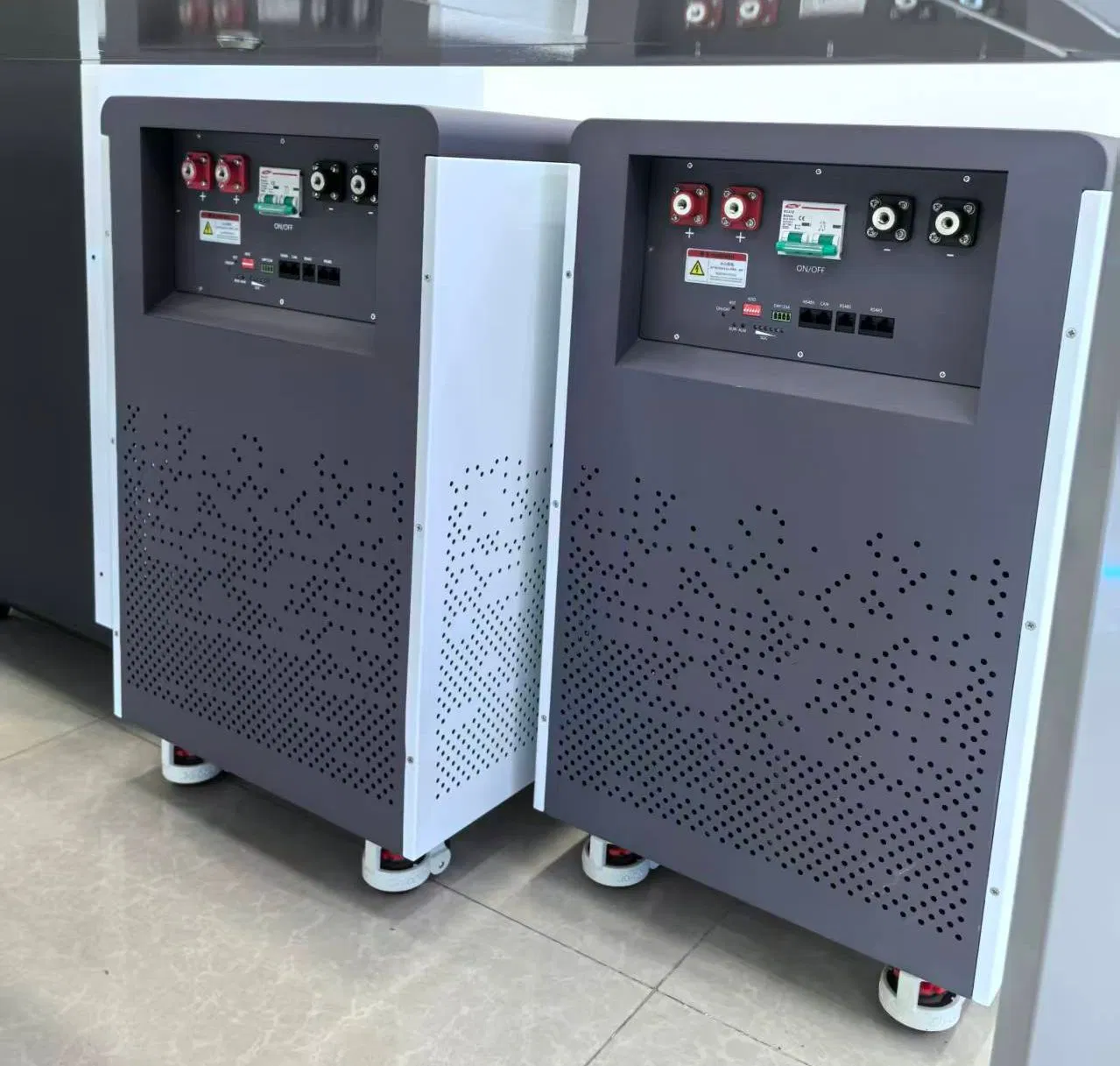 Kebe OEM Factory Removable Solar Lithium LiFePO4 Battery Pack 51.2V 300ah 400ah 600ah 15kwh 20kwh 30kwh for Hybrid Solar System/ Residential Bess