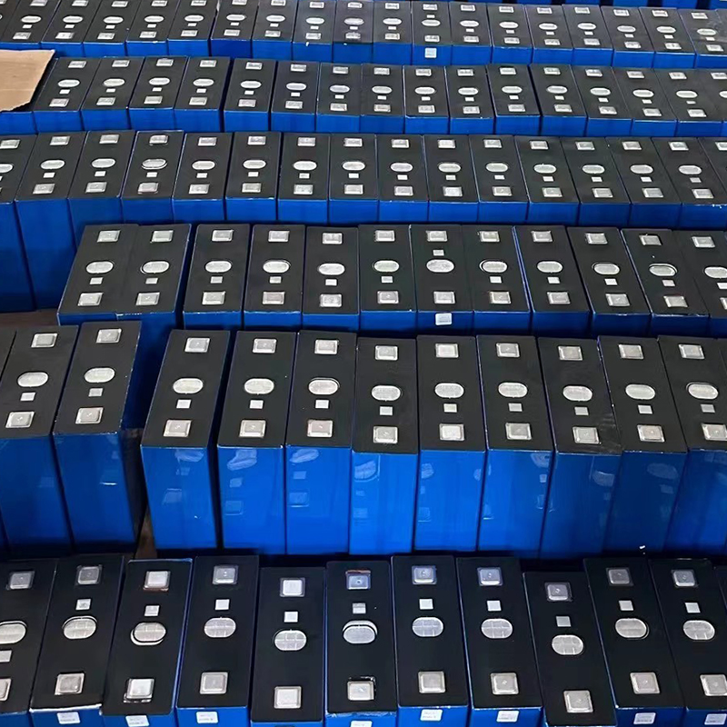 Battero 3.2V 320ah Prismatic Lithium Ion Battery for Home Energy Storage Cell Power 100A 200ah 280ah LiFePO4 300ah 314ah 320ah 340ah