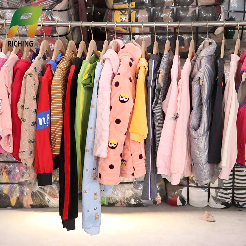 Second Hand Winter Clothes Used Bale Branded Clothing for Children Men Women