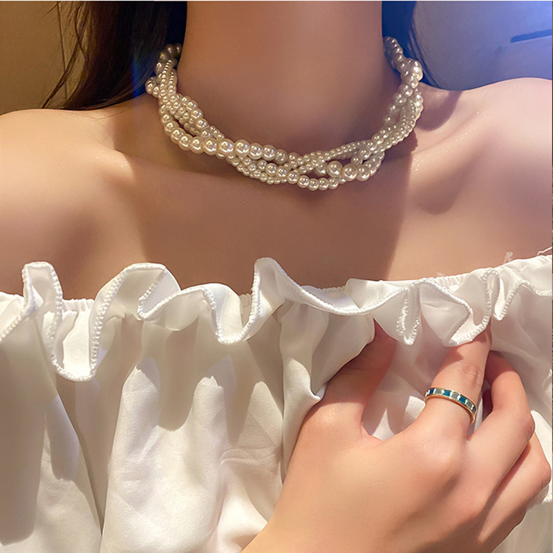 Small Fragrant Style Multi Layer Baroque Necklace Pearl Clavicle Chain Retro Light Luxury Niche Neck Chain Fashion Accessories Women's Style