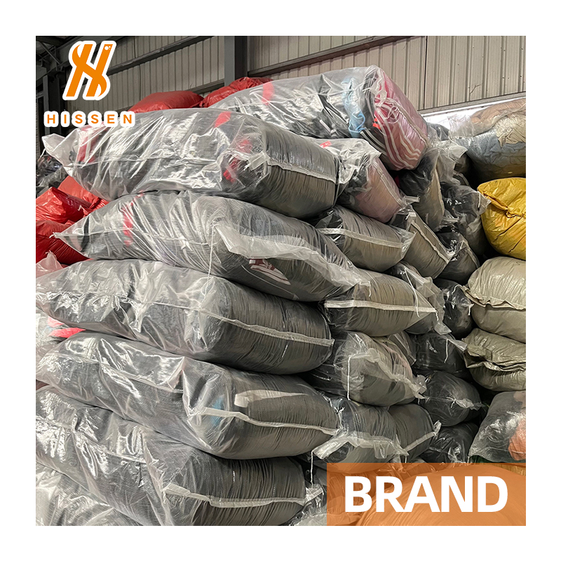 USA Plus - Size Men's Jackets - Used Clothes Wholesale in New York, Second - Hand Bulk Men's Bales - USA - Used Branded Clothes