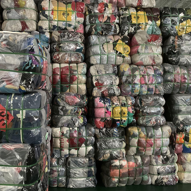 Surf Plus Size in Bulk Used Clothes Second Hand Clothing Branded Bale