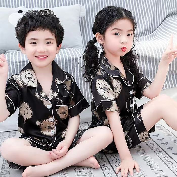 Kids Pajamas Set, Boys′ Pajama Sets, Kids Satin Pajamas, Children′ S Sleepwear, Home Wear, Children′ S Clothes, Short Sleeve Apparel