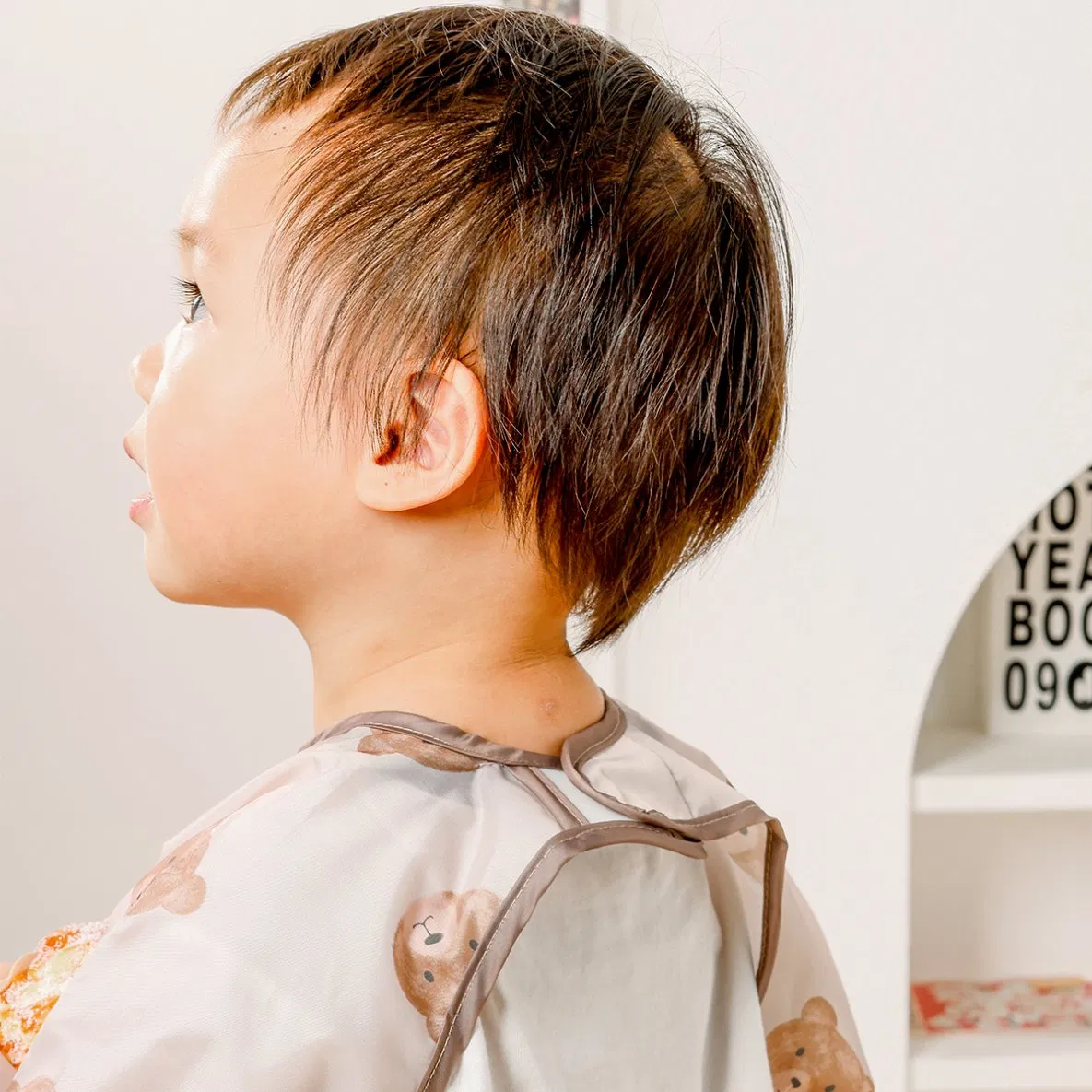 Reusable Baby Feeding Bib Printed Long-Sleeve Smock with Pocket